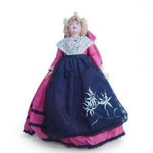 Poupees Lyly Lourdes French Made Vintage 50s 60s Maiden 11" Doll